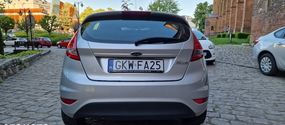 Ford Fiesta cena 19900 przebieg: 145000, rok produkcji 2012 z Wieliczka małe 466